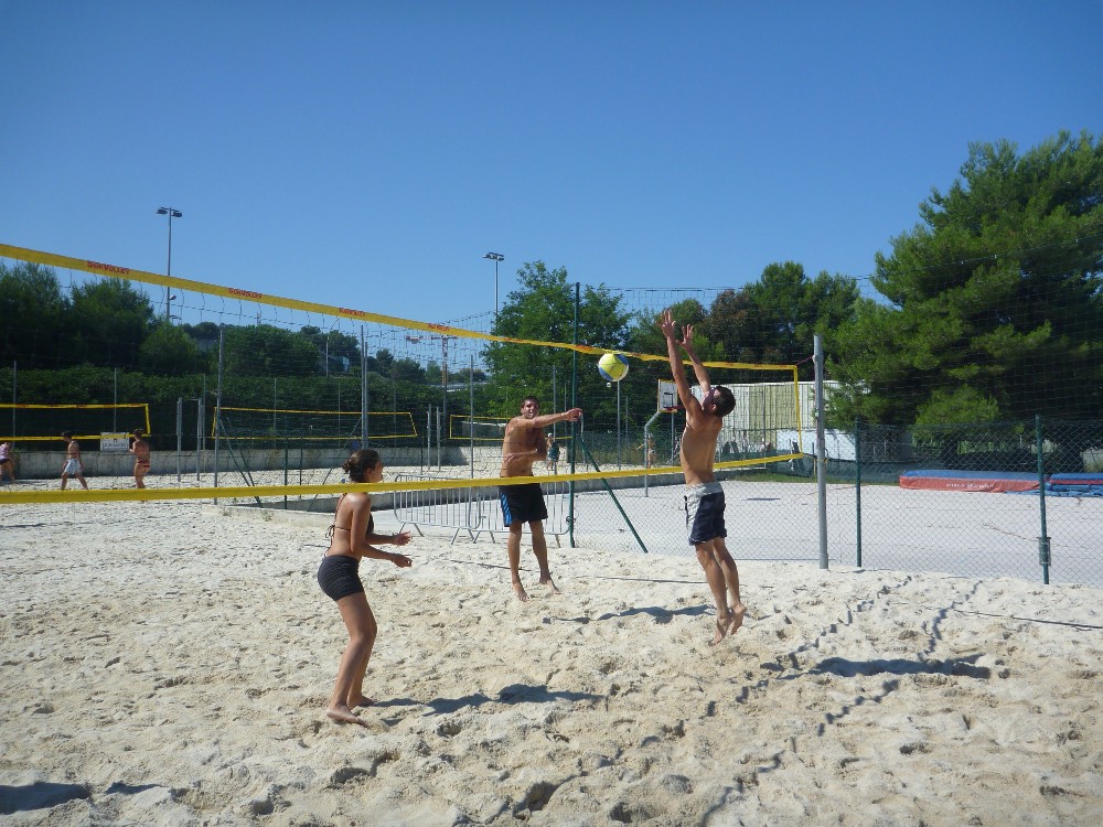 gal/saison 2009-2010/second_tournoi_beach/P1040533.JPG